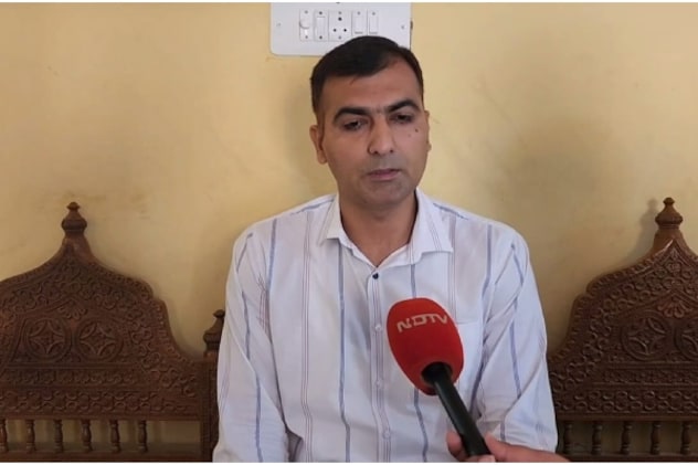 पर्यटन विभाग के असिस्टेंट डायरेक्टर कृष्ण कुमार पुनिया. पर्यटन विभाग के असिस्टेंट डायरेक्टर कृष्ण कुमार पुनिया.