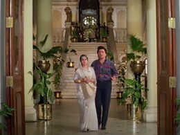 32 साल पहले आई ऋषि कपूर- शाहरुख खान की दीवाना फिल्म की हवेली अब दिखती है ऐसी, फैन ने कॉपी किया अंदाज तो लोग दे रहे हैं रिएक्शन