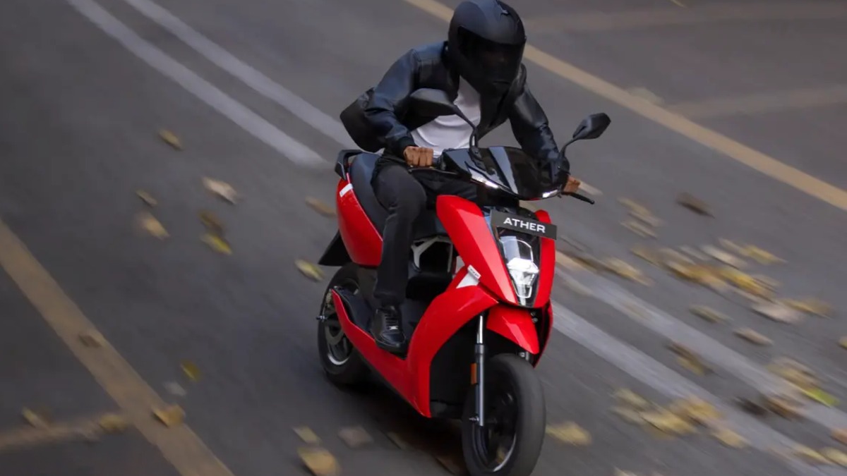 Ather 450X Apex Rs 5000 Discount Free 1 Year Charging More Battery ...