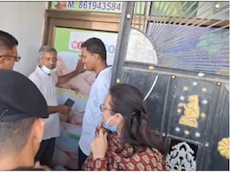 Rajasthan: स्पा सेंटर में देह व्यापार की आशंका, अचानक पहुंच गईं IAS टीना डाबी, 5 युवतियों समेत 2 युवकों को पकड़ा Rajasthan: स्पा सेंटर में देह व्यापार की आशंका, अचानक पहुंच गईं IAS टीना डाबी, 5 युवतियों समेत 2 युवकों को पकड़ा