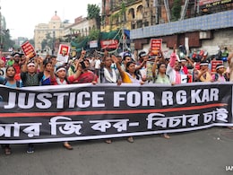 "Call Off Hunger Strike": Mamata Banerjee Speaks To Doctors After Ultimatum "Call Off Hunger Strike": Mamata Banerjee Speaks To Doctors After Ultimatum