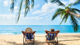 Going On A Beach Vacation? Don't Forget To Pack These 7 Essentials