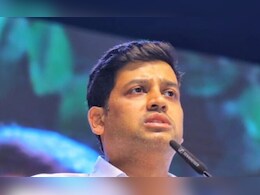 गरमाया महाकाल मंदिर के गर्भगृह में प्रवेश का मामला, कांग्रेस के निशाने पर आए CM शिंदे के बेटे, क्या बोले कलेक्टर?