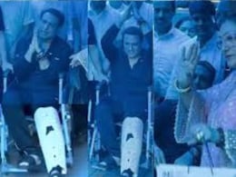 व्हीलचेयर पर गोविंदा, हॉस्पिटल से हुए डिस्चार्ज; यहां देखें एक्टर की पहली झलक