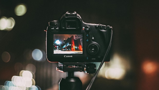 Top Camera Tips To Capture Stunning Outdoor And Indoor Shots