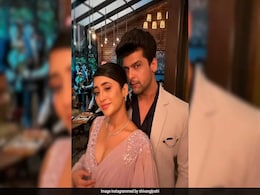 After Making Relationship Public, Kushal Tandon Sends Adorable Diwali Gift To Girlfriend Shivangi Joshi. See Pic After Making Relationship Public, Kushal Tandon Sends Adorable Diwali Gift To Girlfriend Shivangi Joshi. See Pic