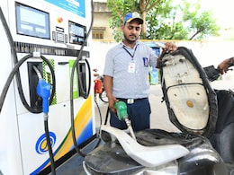 Petrol Diesel Price: 30 जून को पेट्रोल-डीजल के नए रेट हुए अपडेट, टंकी फुल कराने से पहले चेक करें अपने शहर का ताजा भाव