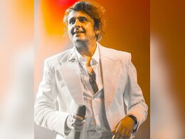 Crazy Viral: Sonu Nigam Continues Singing Despite Aggressive Fan Charging At Him Mid-Performance; Fans Laud Him