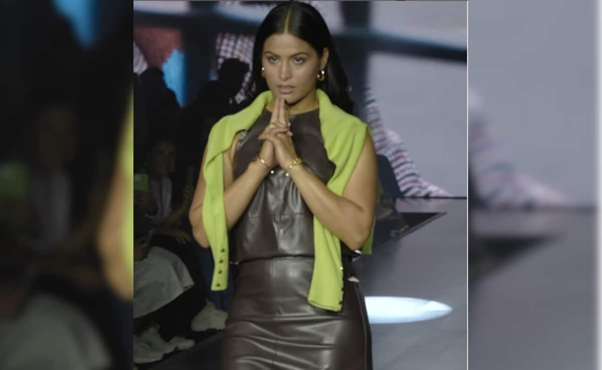 Manu Bhaker Criticised For Walking The Ramp At Lakme Fashion Week. Shooter’s Straight Response: “Haters Will Hate, Lovers Will…” | Shooting News