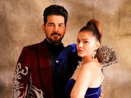 रुबीना दिलैक ने नवरात्रि के पहले दिन दिखाया बेटियों का चेहरा, 6 तस्वीरों में माथे पर बिंदी क्यूट अंदाज में दिखीं जीवा और ईधा रुबीना दिलैक ने नवरात्रि के पहले दिन दिखाया बेटियों का चेहरा, 6 तस्वीरों में माथे पर बिंदी क्यूट अंदाज में दिखीं जीवा और ईधा