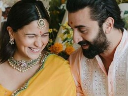 इंटरनेट यूजर्स को नहीं पसंद आया रणबीर कपूर-आलिया भट्ट का 250 करोड़ का बंगला, एल्विश यादव के घर से की तुलना इंटरनेट यूजर्स को नहीं पसंद आया रणबीर कपूर-आलिया भट्ट का 250 करोड़ का बंगला, एल्विश यादव के घर से की तुलना