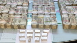 नाकांबंदी कर जयपुर से आ रही बसों की हुई तलाशी, 99 लाख नगदी-5 किलो चांदी के साथ 3 आरोपी गिरफ्तार