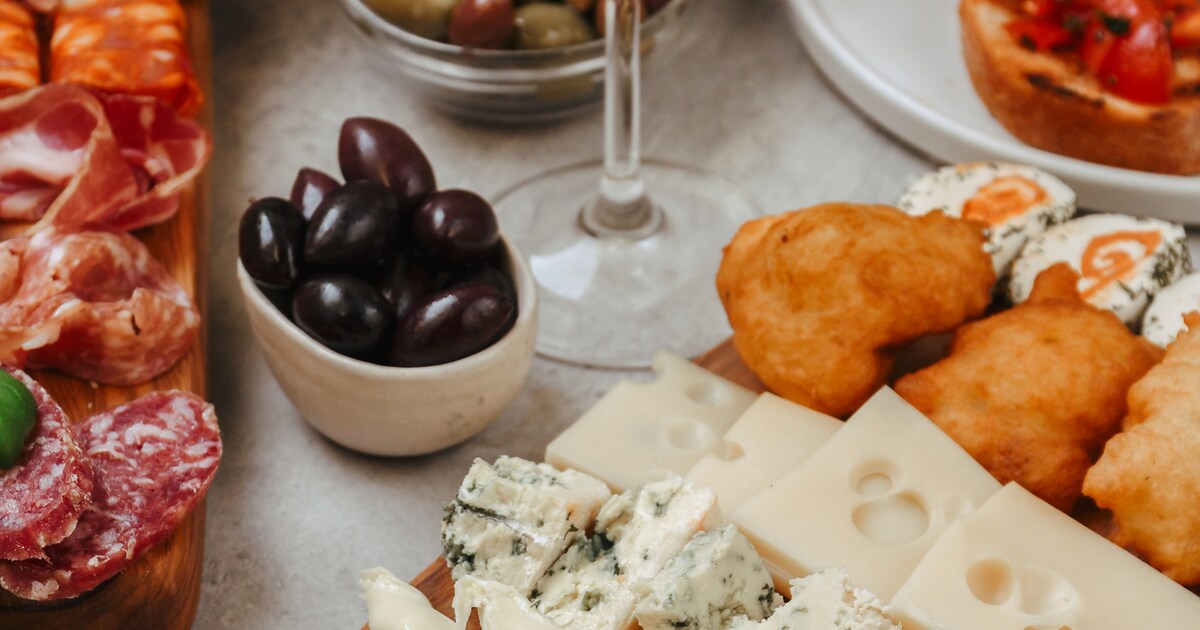 Fancy Snacks That’ll Make Your Diwali Party A Hit!