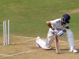 Virat Kohli: वो 'चक्रव्यूह' जिसे तोड़ नहीं पा रहे हैं विराट, मिचेल सैंटनर के करामाती गेंद पर ऐसे खा गए गच्चा