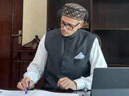 Omar Abdullah's First Decision After Becoming CM: No Green Corridor Omar Abdullah's First Decision After Becoming CM: No Green Corridor