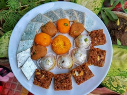 एक्सपर्ट्स के अनुसार यह एक मिठाई बढ़ा सकती है ब्लड शुगर लेवल्स, त्योहारों में खासकर करना चाहिए परहेज एक्सपर्ट्स के अनुसार यह एक मिठाई बढ़ा सकती है ब्लड शुगर लेवल्स, त्योहारों में खासकर करना चाहिए परहेज