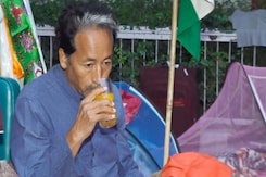 Sonam Wangchuk Breaks Fast As Centre Agrees To Meet Ladakh Groups On Dec 3 Sonam Wangchuk Breaks Fast As Centre Agrees To Meet Ladakh Groups On Dec 3