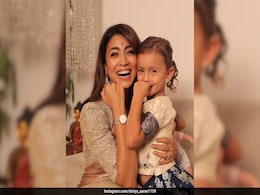 Shriya Saran And Her Daughter Radha Play Dress Up The Festive Way In Chic Ethnic Looks Shriya Saran And Her Daughter Radha Play Dress Up The Festive Way In Chic Ethnic Looks