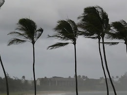 कोलकाता लोकल ट्रेन पर चक्रवात तूफ़ान दाना ने लगाया ब्रेक, कल रात 8 बजे के बाद से नहीं चलेगी कोई ट्रेन कोलकाता लोकल ट्रेन पर चक्रवात तूफ़ान दाना ने लगाया ब्रेक, कल रात 8 बजे के बाद से नहीं चलेगी कोई ट्रेन