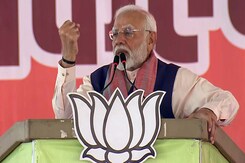 "When Congress Gets Stronger, Country Will Be Helpless": PM Modi "When Congress Gets Stronger, Country Will Be Helpless": PM Modi