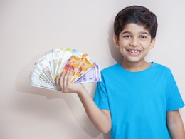 RBI का बड़ा फैसला, अब 10 साल से ऊपर के बच्चे खुद चला सकेंगे अपना बैंक अकाउंट, मिलेगी ये सुविधाएं RBI का बड़ा फैसला, अब 10 साल से ऊपर के बच्चे खुद चला सकेंगे अपना बैंक अकाउंट, मिलेगी ये सुविधाएं
