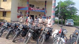 Fake Document Fraud: फर्जी फाइनेंस पेपर बनाकर बाइक बेचने वाले गिरोह का पर्दाफाश, ऐसे लगाते थे लोगों को चूना