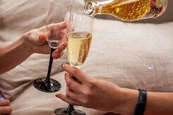क्या सिर्फ ड्रिंक करने वालों को होती हैं लिवर की बीमारियां? जानिए क्या कहते हैं डॉक्टर सरीन क्या सिर्फ ड्रिंक करने वालों को होती हैं लिवर की बीमारियां? जानिए क्या कहते हैं डॉक्टर सरीन