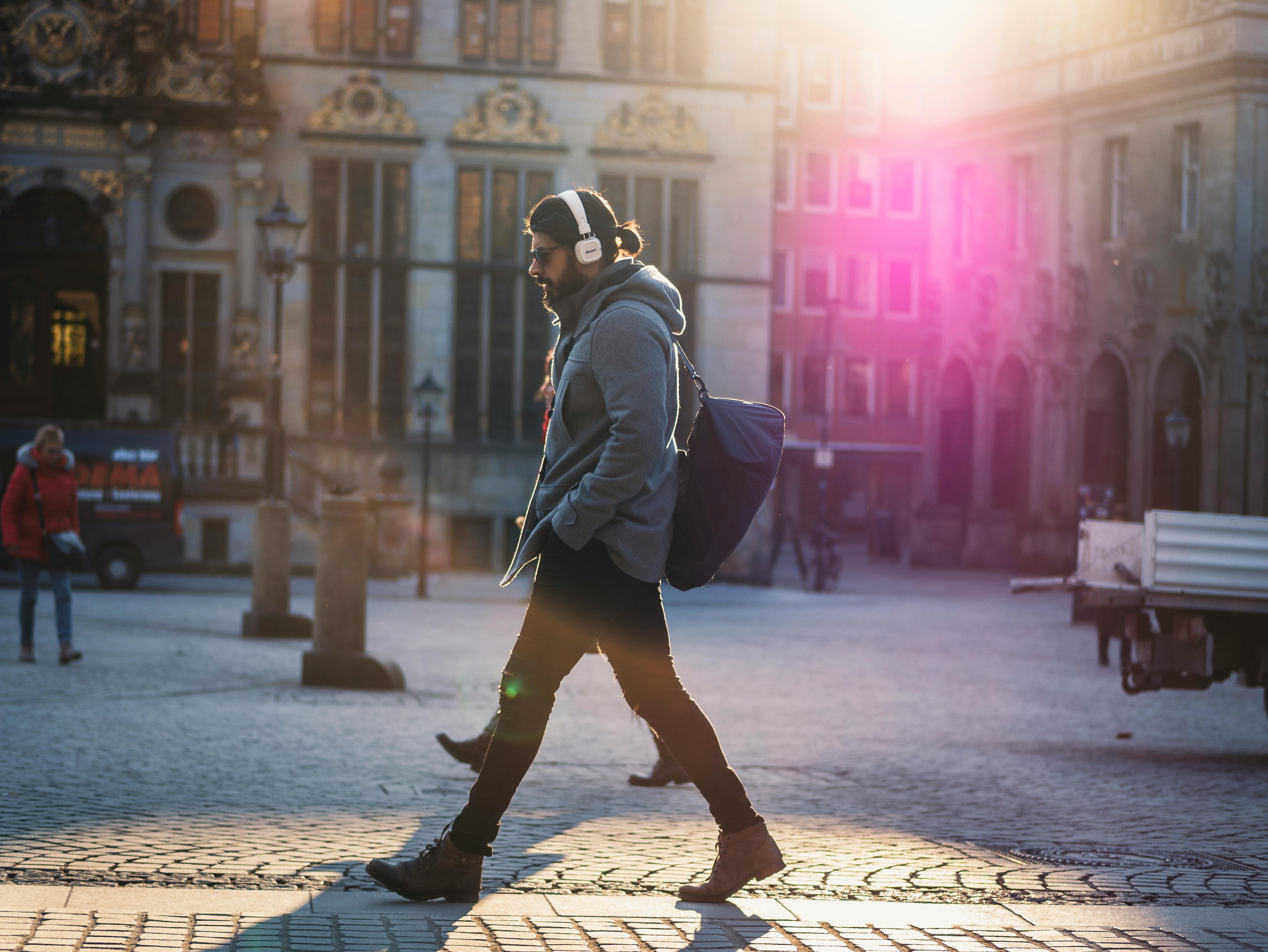 How To Protect Your Headphones From Damage And Extend Their Life