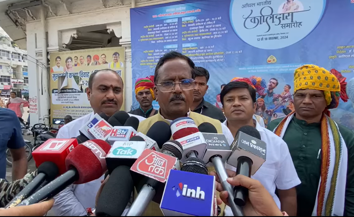 Ujjain Police ने नासमझी की! BJP विधायक ने कहा- बेकसूर लोगों का पुलिस ने जुलूस निकलवा दिया