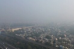 Dense Smog Covers Delhi, Mumbai As Air Quality Worsens Dense Smog Covers Delhi, Mumbai As Air Quality Worsens