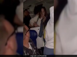 Video: Fliers Panic As Phone Catches Fire Inside Plane At US Airport Video: Fliers Panic As Phone Catches Fire Inside Plane At US Airport