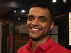 Why Zomato's Deepinder Goyal Stepped Down As Eternal CEO. Read Full Text