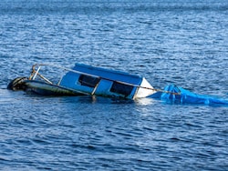 3 Fishermen Missing, 5 Escape As Boat Sinks In Sea In Maharashtra