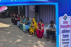 Urban Voter Apathy Again? Low Turnout In Mumbai Seats Urban Voter Apathy Again? Low Turnout In Mumbai Seats