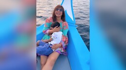 Hina Khan Enjoys "Best Dolphin Cruise Ever" On Her Maldives Vacation. Watch