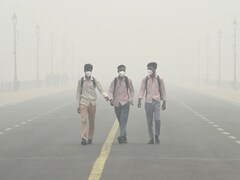Not Just Smog, Delhi Also Fighting 'Walking Pneumonia' Cases This Season