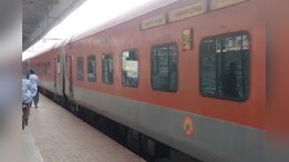 Train Cancelled: छठ से पहले राजस्थान में 7 ट्रेनें कैंसिल, 2 के रूट बदले, यहां देखें पूरी लिस्ट
