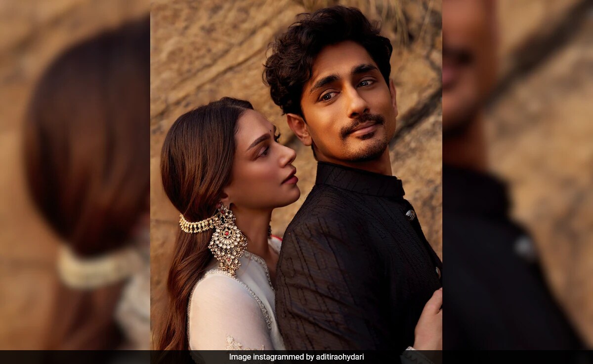 New Day, New Pictures From Aditi Rao Hydari And Siddharth's Rajasthan Wedding