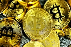 Bitcoin Hits $80,000 For First Time As Trump Set To Return To White House Bitcoin Hits $80,000 For First Time As Trump Set To Return To White House