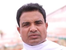 दलित इंजीनियर को पीटने वाले पूर्व विधायक गिर्राज मलिंगा आज करेंगे सरेंडर, सुप्रीम कोर्ट ने दिया था आदेश  दलित इंजीनियर को पीटने वाले पूर्व विधायक गिर्राज मलिंगा आज करेंगे सरेंडर, सुप्रीम कोर्ट ने दिया था आदेश