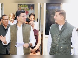 Rajasthan Politics: कांग्रेस संगठन में बदलाव की चर्चा के बीच पायलट और डोटासरा से मिले हरीश चौधरी, चर्चाओं का बाजार गर्म Rajasthan Politics: कांग्रेस संगठन में बदलाव की चर्चा के बीच पायलट और डोटासरा से मिले हरीश चौधरी, चर्चाओं का बाजार गर्म