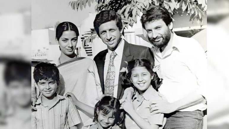 9 साल के मासूम बच्चे से सेट पर शबाना आजमी बनाकर रखती थीं दूरी, अमिताभ बच्चन-शाहरुख खान संग दी हिट फिल्म