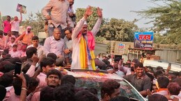 बीड जिल्ह्यातील सहापैकी 5 जागांवर महायुतीचा झेंडा! धनंंजय मुंडेंचा रेकॉर्डब्रेक विजय