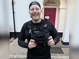 UK Man Creates Giant GPS Penis Drawing To Raise Money For Charity UK Man Creates Giant GPS Penis Drawing To Raise Money For Charity