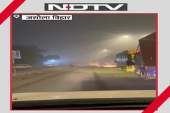 Delhi NCR Heavy Smog: Jasola Vihar में भी चोरों तरफ Smog ही Smog Delhi NCR Heavy Smog: Jasola Vihar में भी चोरों तरफ Smog ही Smog