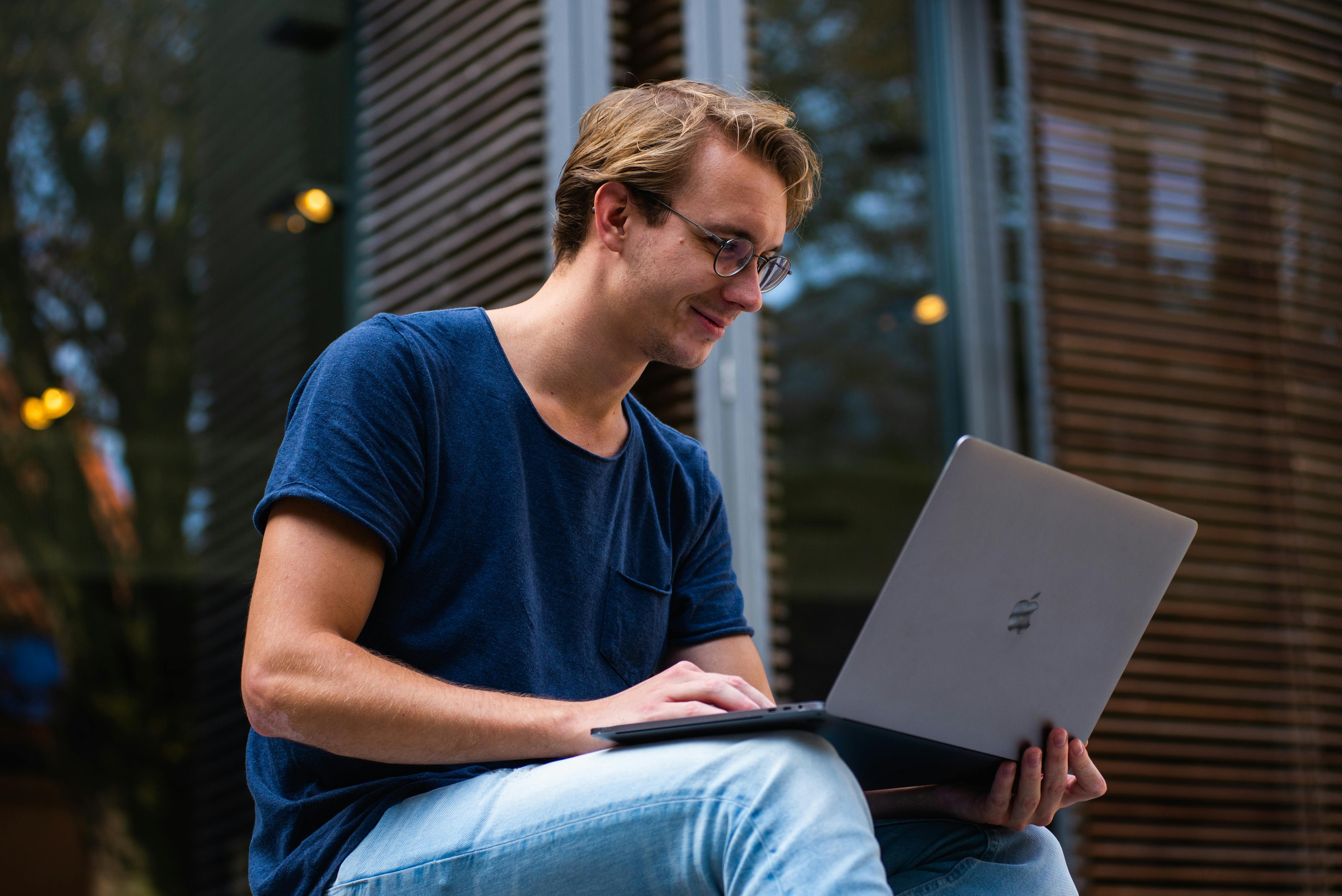 From RAM To Battery Life: The Ultimate Guide To Choosing A New Laptop