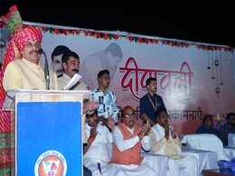 MP के धार्मिक स्थलों में शुरू होंगे वृद्धाश्रम, CM ने कहा- बुजुर्गों के लिए हॉस्पिटल में बेड रिजर्व करेंगे MP के धार्मिक स्थलों में शुरू होंगे वृद्धाश्रम, CM ने कहा- बुजुर्गों के लिए हॉस्पिटल में बेड रिजर्व करेंगे