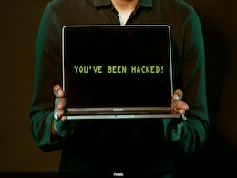 FBI Issues Urgent Warning For Chrome, Safari And Edge Users: Scammers Are Targeting You FBI Issues Urgent Warning For Chrome, Safari And Edge Users: Scammers Are Targeting You