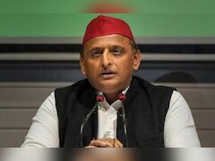 नौकरी BJP के एजेंडे में ही नहीं... गोरखपुर नगर निगम में आउटसोर्सिंग पर अखिलेश यादव का तंज