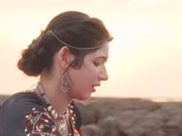 बजरंगी भाईजान की मुन्नी ने 'लंबी जुदाई' गाने पर किया दिल छू लेने वाला डांस, लोग बोले मीनाक्षी शेषाद्री को दे रही है टक्कर बजरंगी भाईजान की मुन्नी ने 'लंबी जुदाई' गाने पर किया दिल छू लेने वाला डांस, लोग बोले मीनाक्षी शेषाद्री को दे रही है टक्कर